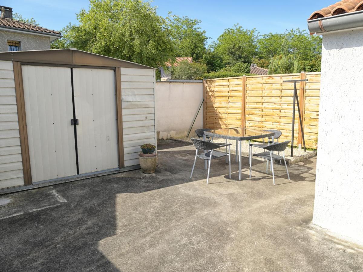 Ferienwohnung T2 - 28M2 Avec Cour Et Stationnement, Wifi Et Linge Fournis Angoulême Exterior foto