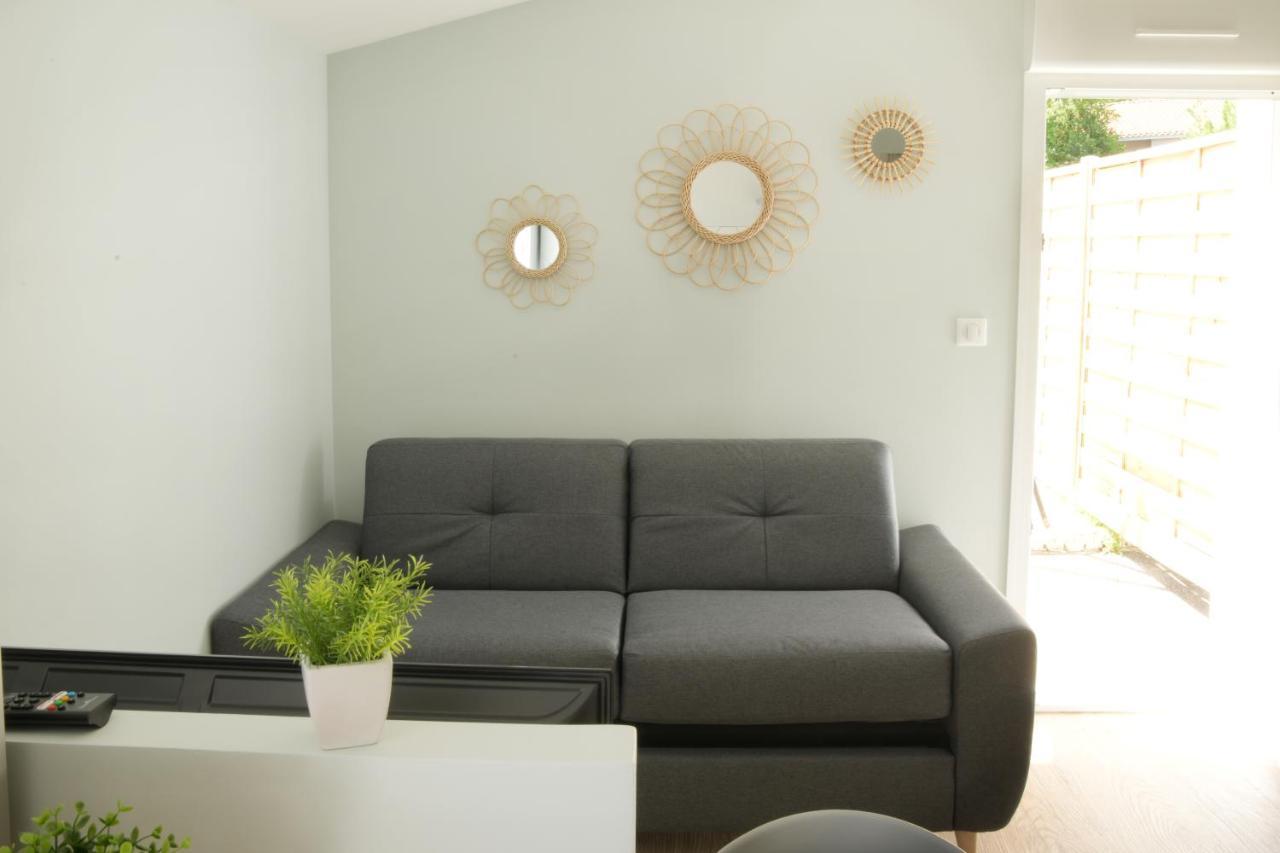 Ferienwohnung T2 - 28M2 Avec Cour Et Stationnement, Wifi Et Linge Fournis Angoulême Exterior foto
