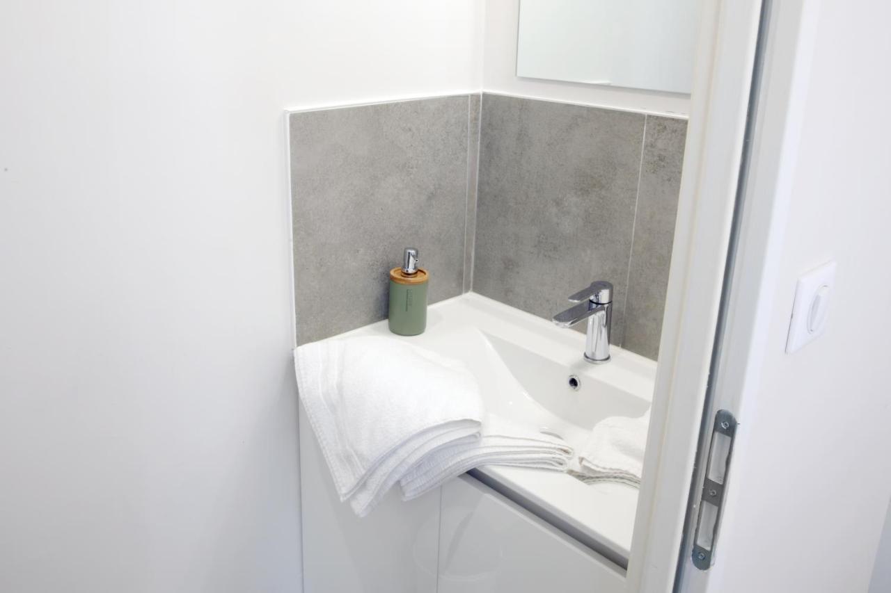 Ferienwohnung T2 - 28M2 Avec Cour Et Stationnement, Wifi Et Linge Fournis Angoulême Exterior foto